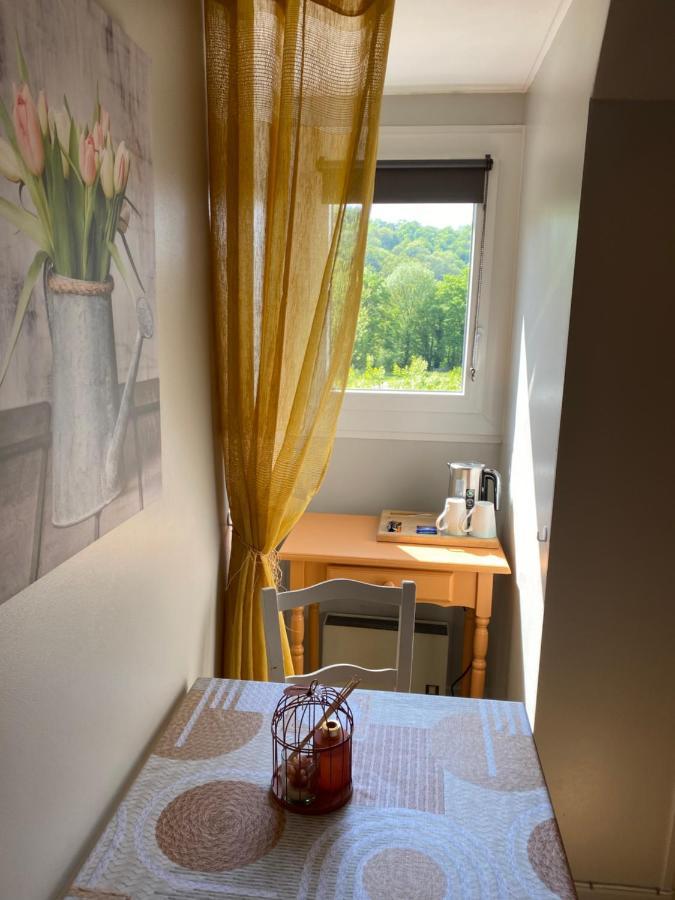 Bed and Breakfast Moulin De Latouille Экстерьер фото